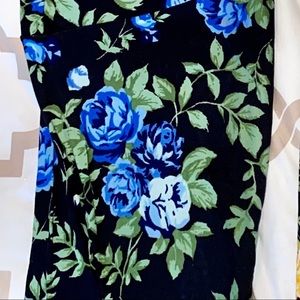 LuLaRoe TC Tall&Curvy Leggings
